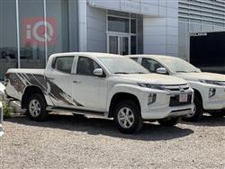 میتسوبیشی L200